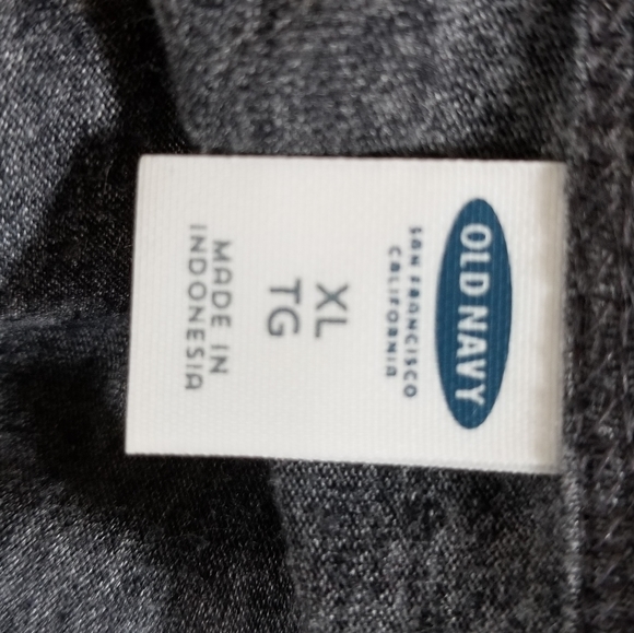 Old Navy Gray Top - size XL - Picture 3 of 4